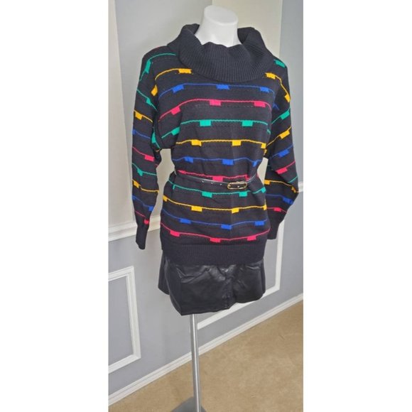 Vintage Sweater, Geometric sweater, Loose knit - Picture 4 of 6